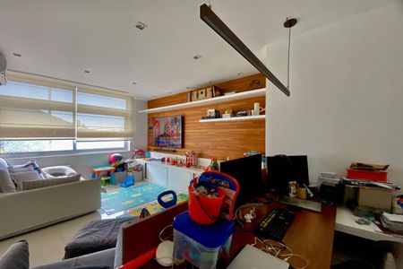 Apartamento para alugar com 267m², 5 quartos e 2 vagas Apartamento para alugar com 267m², 5 quartos e 2 vagasQUARTO 1