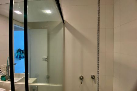 Apartamento para alugar com 267m², 5 quartos e 2 vagas Apartamento para alugar com 267m², 5 quartos e 2 vagasBANHEIRO