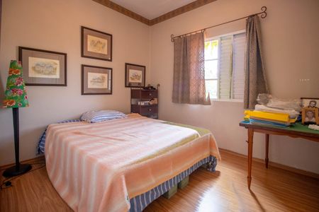 Casa à venda com 800m², 10 quartos e 4 vagasSemi - Suíte 1