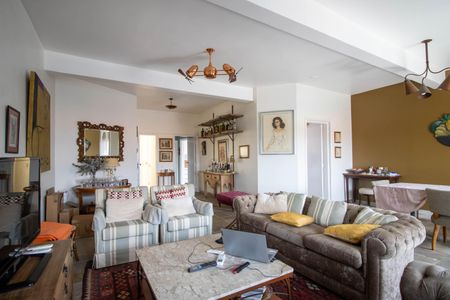 Sala 1 de casa à venda com 10 quartos, 800m² em Vila Morse, São Paulo