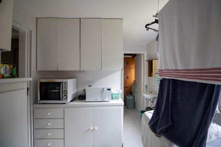 Casa à venda com 800m², 10 quartos e 4 vagasÁrea de Serviço 2