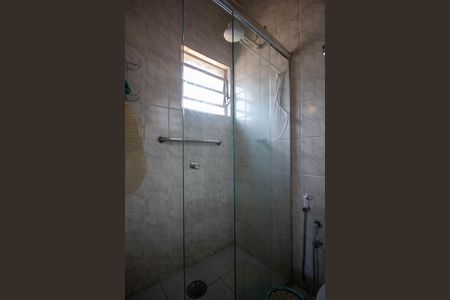 Casa à venda com 800m², 10 quartos e 4 vagasBanheiro Suíte 1