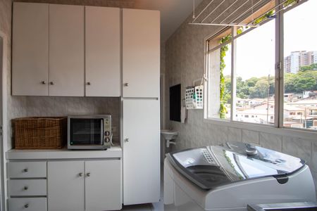 Casa à venda com 800m², 10 quartos e 4 vagasÁrea de Serviço