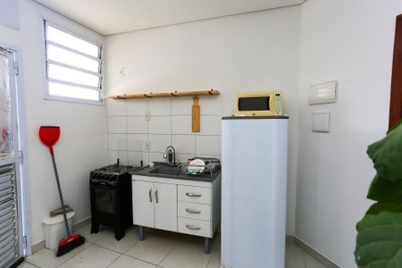 Studio para alugar com 30m², 1 quarto e sem vagaKitnet -/ cozinha 