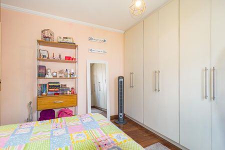 Casa à venda com 138m², 3 quartos e 2 vagasQuarto 2