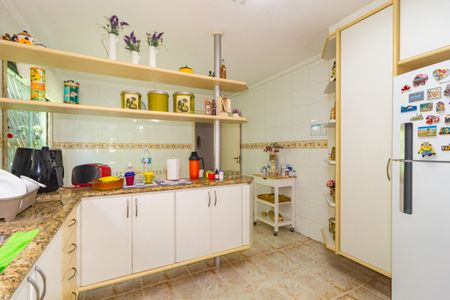 Casa à venda com 138m², 3 quartos e 2 vagasCozinha