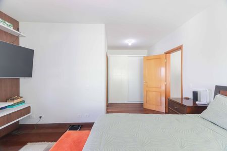 Casa para alugar com 500m², 4 quartos e 5 vagasQuarto 4 - Suíte
