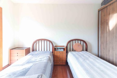 Casa para alugar com 500m², 4 quartos e 5 vagasQuarto 2