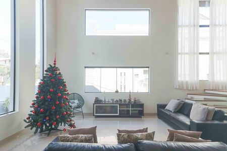 Casa para alugar com 500m², 4 quartos e 5 vagasSala