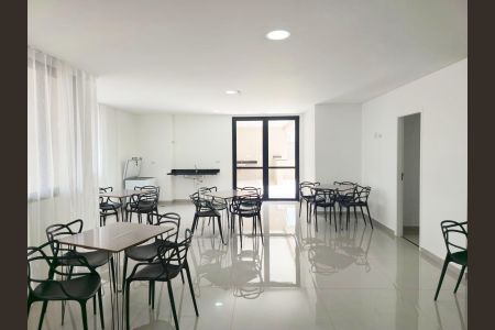 Apartamento à venda com 67m², 3 quartos e 1 vagaÁrea comum - Salão de festas