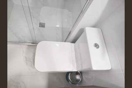 Apartamento à venda com 67m², 3 quartos e 1 vagaBanheiro Social