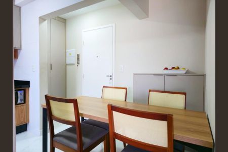 Apartamento à venda com 67m², 3 quartos e 1 vagaCozinha 