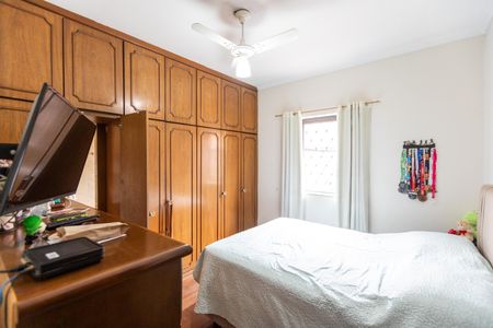 Casa à venda com 270m², 4 quartos e 2 vagasSuíte 1