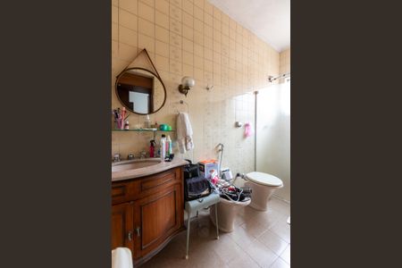 Casa à venda com 270m², 4 quartos e 2 vagasBanheiro da Suíte 1