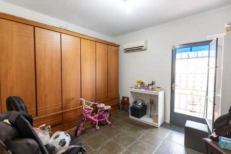 Casa à venda com 270m², 4 quartos e 2 vagasQuarto 1