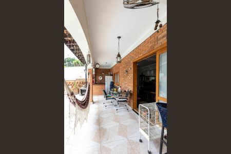 Casa à venda com 270m², 4 quartos e 2 vagasVaranda