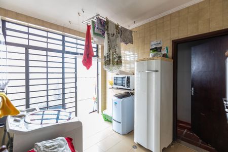 Casa à venda com 270m², 4 quartos e 2 vagasÁrea de Serviço