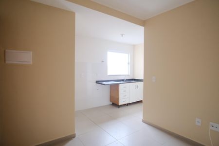 Sala de apartamento para alugar com 2 quartos, 45m² em Vila Carrão, São Paulo