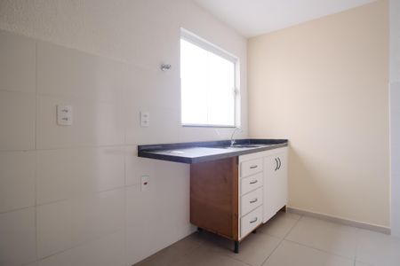 Apartamento para alugar com 45m², 2 quartos e sem vagaCozinha e Área de Serviço