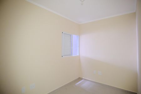 Quarto 1 de apartamento para alugar com 2 quartos, 45m² em Vila Carrão, São Paulo