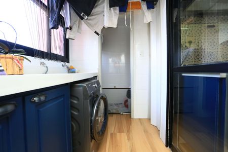Apartamento à venda com 110m², 3 quartos e 2 vagasÁrea de Serviço