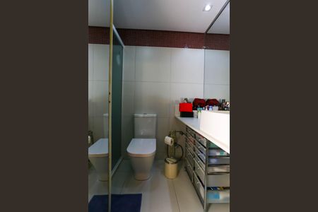 Apartamento à venda com 110m², 3 quartos e 2 vagasBanheiro da Suíte 1