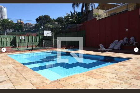 Apartamento à venda com 110m², 3 quartos e 2 vagasÁrea comum - Piscina