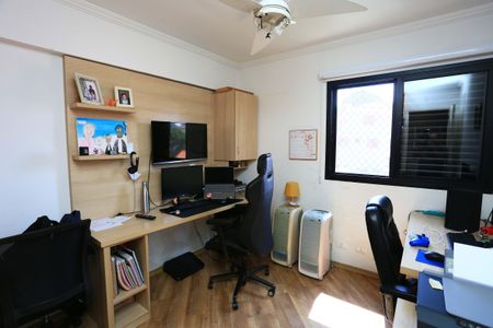 Apartamento à venda com 110m², 3 quartos e 2 vagasquarto 1