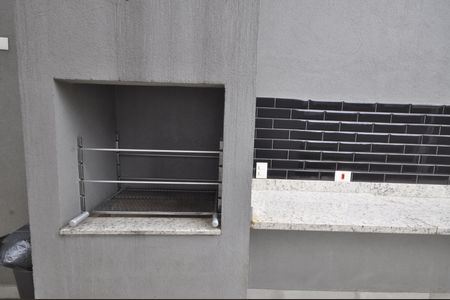 Apartamento para alugar com 51m², 2 quartos e sem vagaÁrea comum - Churrasqueira 2