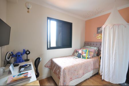 Quarto 2 de apartamento para alugar com 2 quartos, 51m² em Vila Gustavo, São Paulo