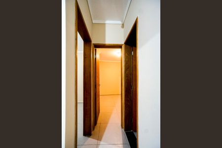 Corredor de apartamento à venda com 2 quartos, 45m² em Vila Carrão, São Paulo