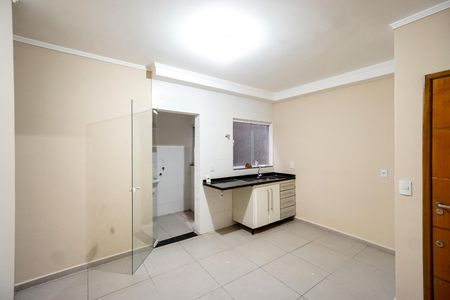 Sala e cozinha de apartamento à venda com 2 quartos, 45m² em Vila Carrão, São Paulo