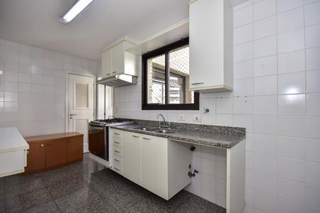 Apartamento para alugar com 176m², 3 quartos e 3 vagasCozinha