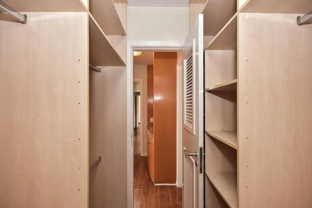 Apartamento para alugar com 176m², 3 quartos e 3 vagasArmário da Suíte  3