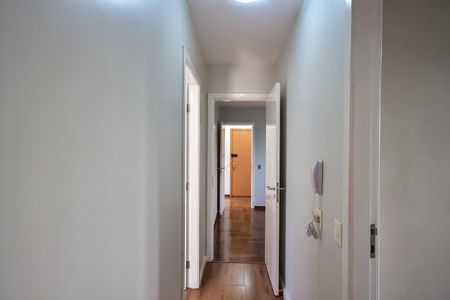 Apartamento para alugar com 176m², 3 quartos e 3 vagasCorredor