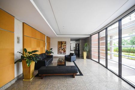 Apartamento para alugar com 176m², 3 quartos e 3 vagas Apartamento para alugar com 176m², 3 quartos e 3 vagasHall Social