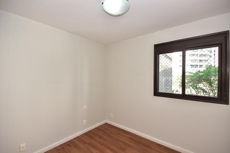 Apartamento para alugar com 176m², 3 quartos e 3 vagasSuíte 2