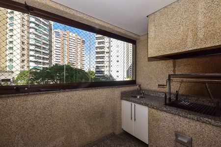 Apartamento para alugar com 176m², 3 quartos e 3 vagasVaranda Gourmet	