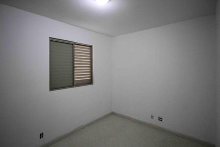 Apartamento à venda com 66m², 3 quartos e 1 vagaQuarto 02