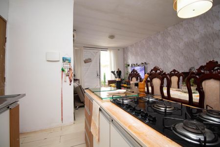 Casa de condomínio para alugar com 350m², 2 quartos e 2 vagasCozinha e Área de Serviço