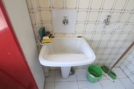 Apartamento para alugar com 80m², 2 quartos e 1 vagaÁrea de Serviço