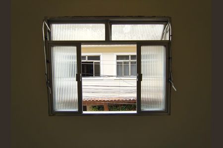 Casa para alugar com 80m², 2 quartos e sem vagaJanela - Quarto 2