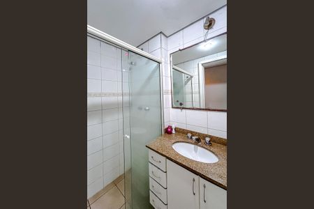 Apartamento para alugar com 100m², 3 quartos e 2 vagasBanheiro