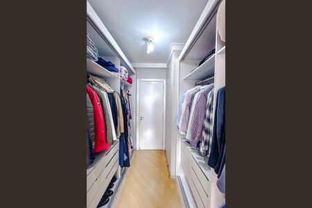 Apartamento para alugar com 100m², 3 quartos e 2 vagasCloset da suíte