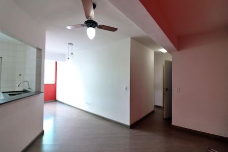 Apartamento à venda com 66m², 2 quartos e 1 vagaSala