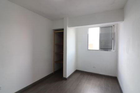 Apartamento à venda com 66m², 2 quartos e 1 vagaQuarto 2