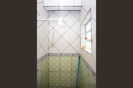 Banheiro de casa para alugar com 1 quarto, 30m² em Conceição, Diadema