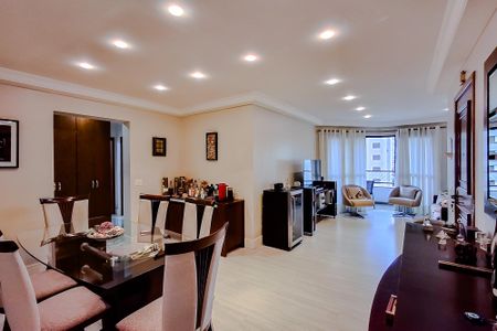 Apartamento para alugar com 115m², 3 quartos e 2 vagasSala