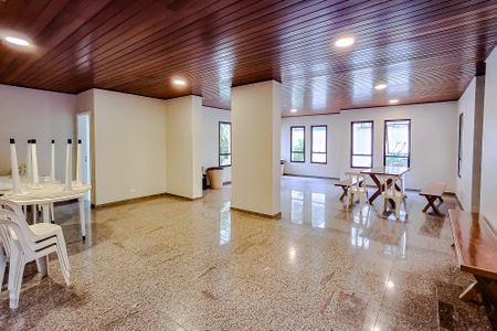 Apartamento para alugar com 115m², 3 quartos e 2 vagasÁrea comum - Salão de festas