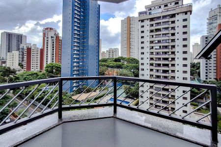 Apartamento para alugar com 115m², 3 quartos e 2 vagasVaranda da Suíte